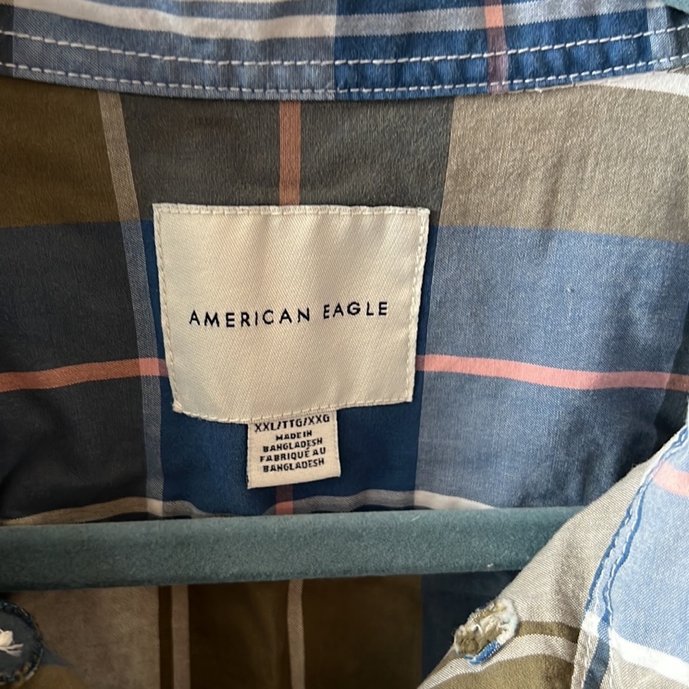 Perfect button down, long sleeve - Picture 2 of 2